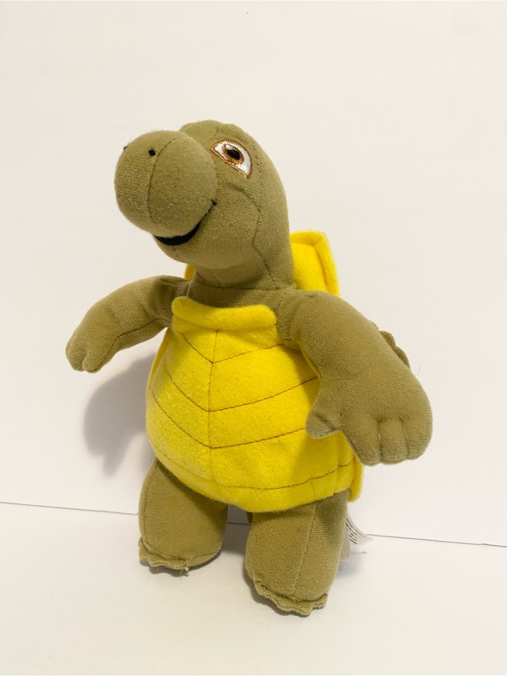 Over the Hedge Verne Turtle Plush Movie Promo Stuffed Animal Vintage Toy 8”